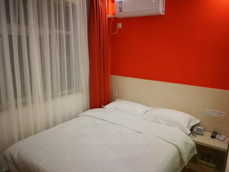Shells Hanzhong City High Railway Station Renmin Road Hotel Buitenkant foto