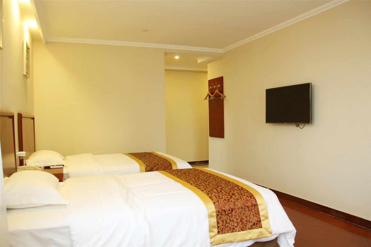 Shells Hanzhong City High Railway Station Renmin Road Hotel Buitenkant foto